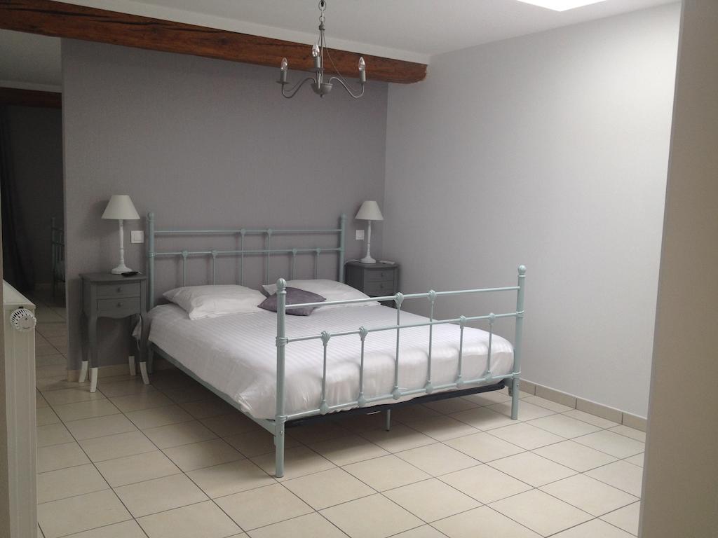 Ferme De Villeray-Chambre D'Hotes Saint-Pierre-du-Perray Rum bild