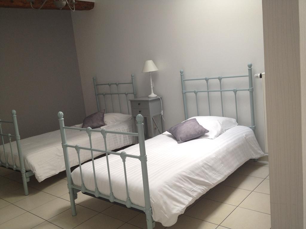 Ferme De Villeray-Chambre D'Hotes Saint-Pierre-du-Perray Rum bild